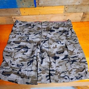 626 Blue Men's Cargo Camo Shorts Size 46